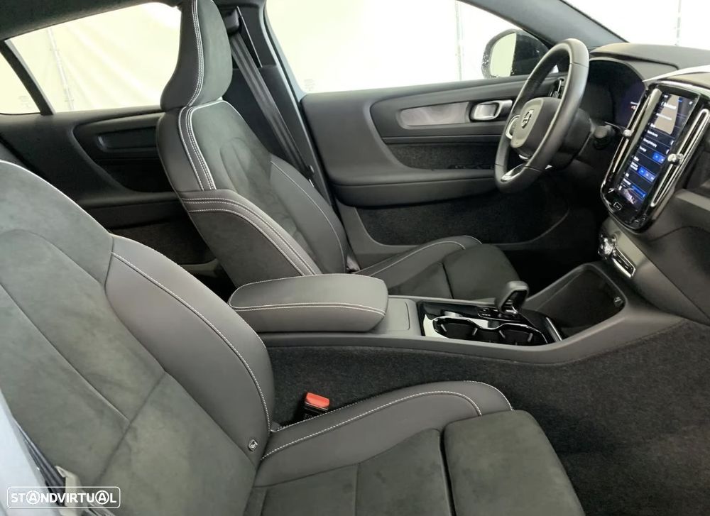 Volvo C40 Recharge Twin Plus - 4