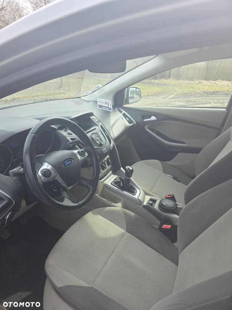 Ford Focus - 4