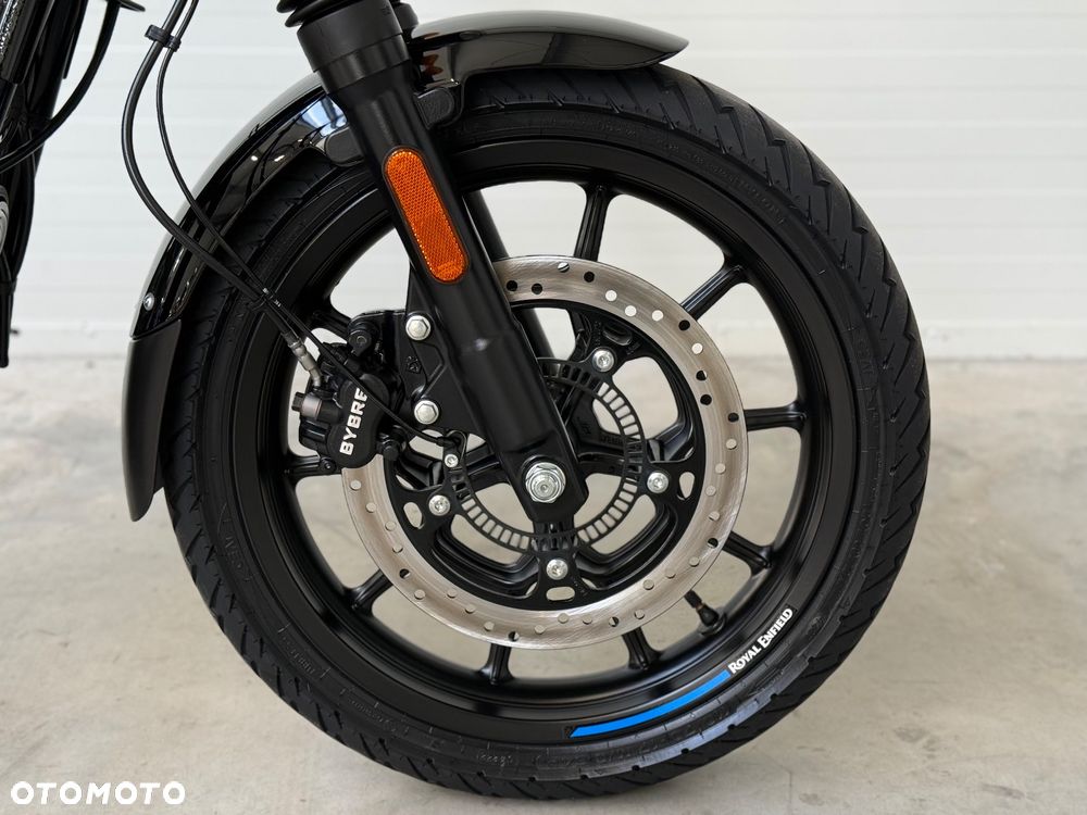 Royal Enfield HNTR - 10