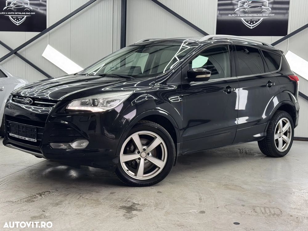 Ford Kuga 2.0 TDCi 4x4 Aut. Titanium - 3