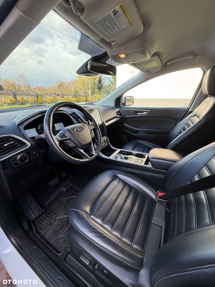 Ford Edge - 16