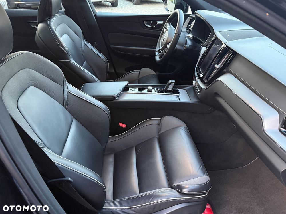 Volvo XC 60 B4 D Geartronic RDesign - 20