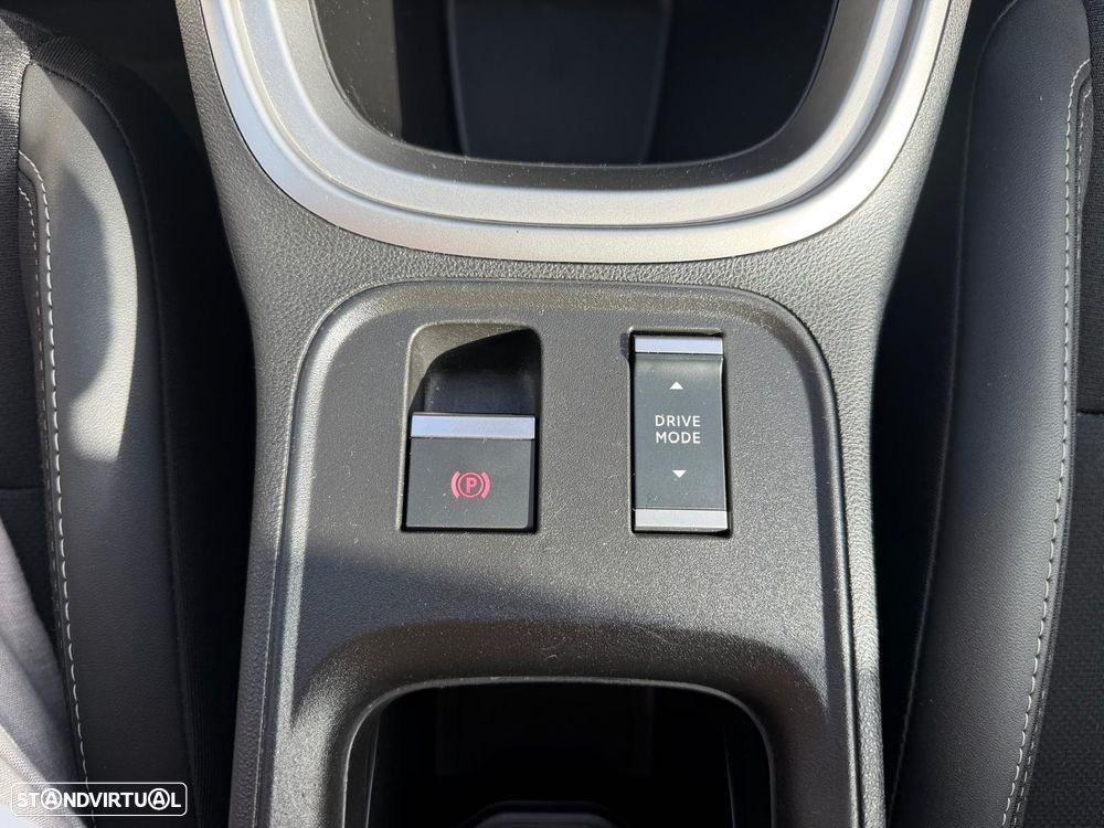 Jeep Avenger 1.2 e-Hybrid Altitude DCT - 21