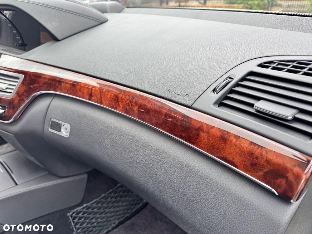 Mercedes-Benz Klasa S 500 L 7G-TRONIC - 24