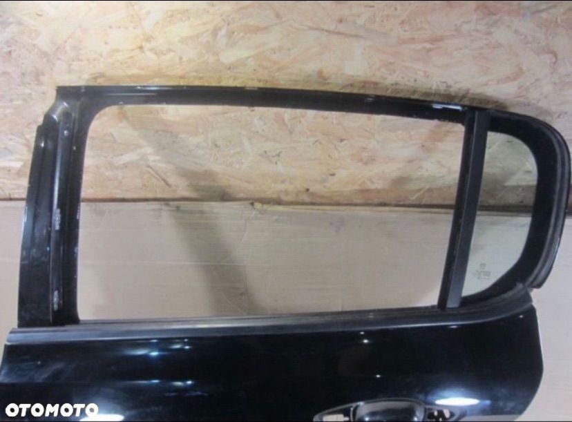 Drzwi lewe tył tylne Peugeot 308 2013 - t9 HB - 3