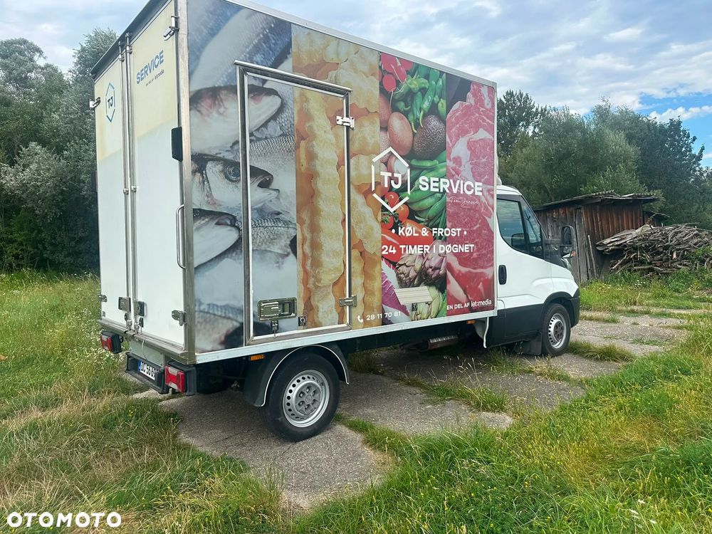 Iveco Daily 35S17 3.0 diesel KONTENER-CHŁODNIA THERMO KING, 170kM, 2016 rok, WEBASTO, KLIMA, ORGINALNY PRZEBIEG! - 12