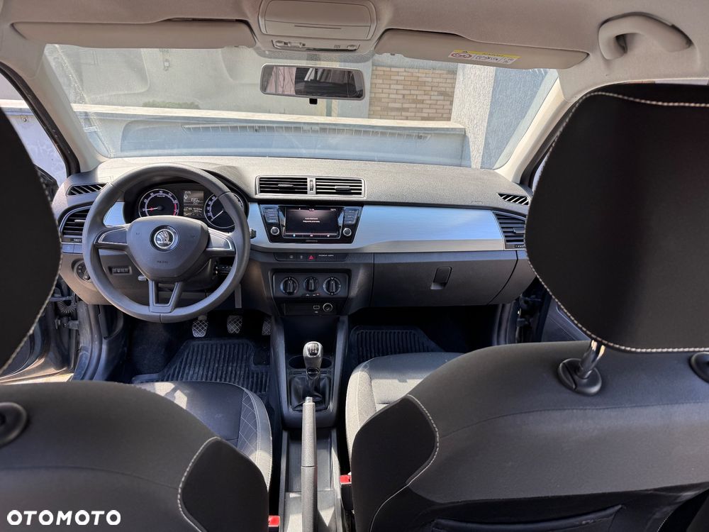 Skoda Fabia - 18