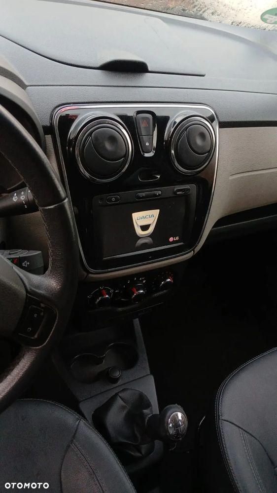 Dacia Lodgy 1.2 TCe Prestige S&S - 19