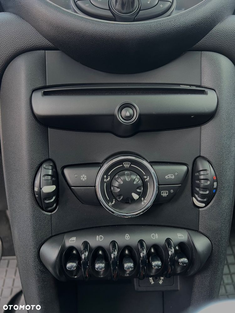 MINI ONE Standard - 10