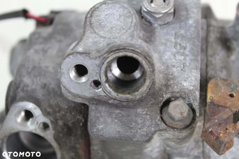 KOMPRESOR KLIMATYZACJI BMW E60 3.0D M57 6983098 - 5