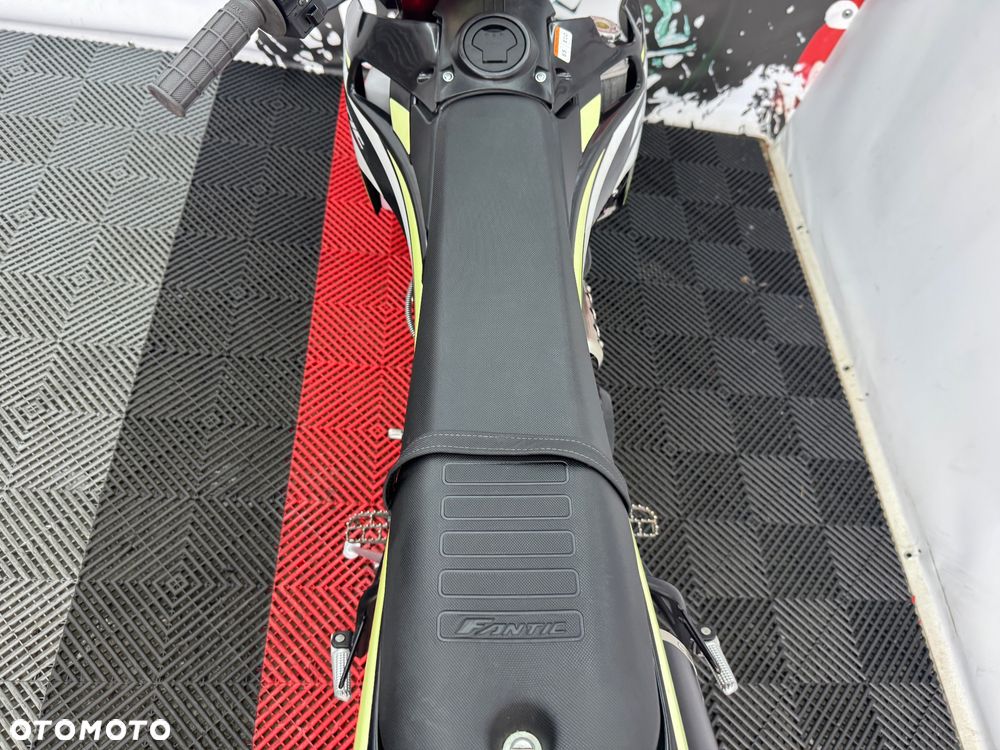Fantic Inny - 22