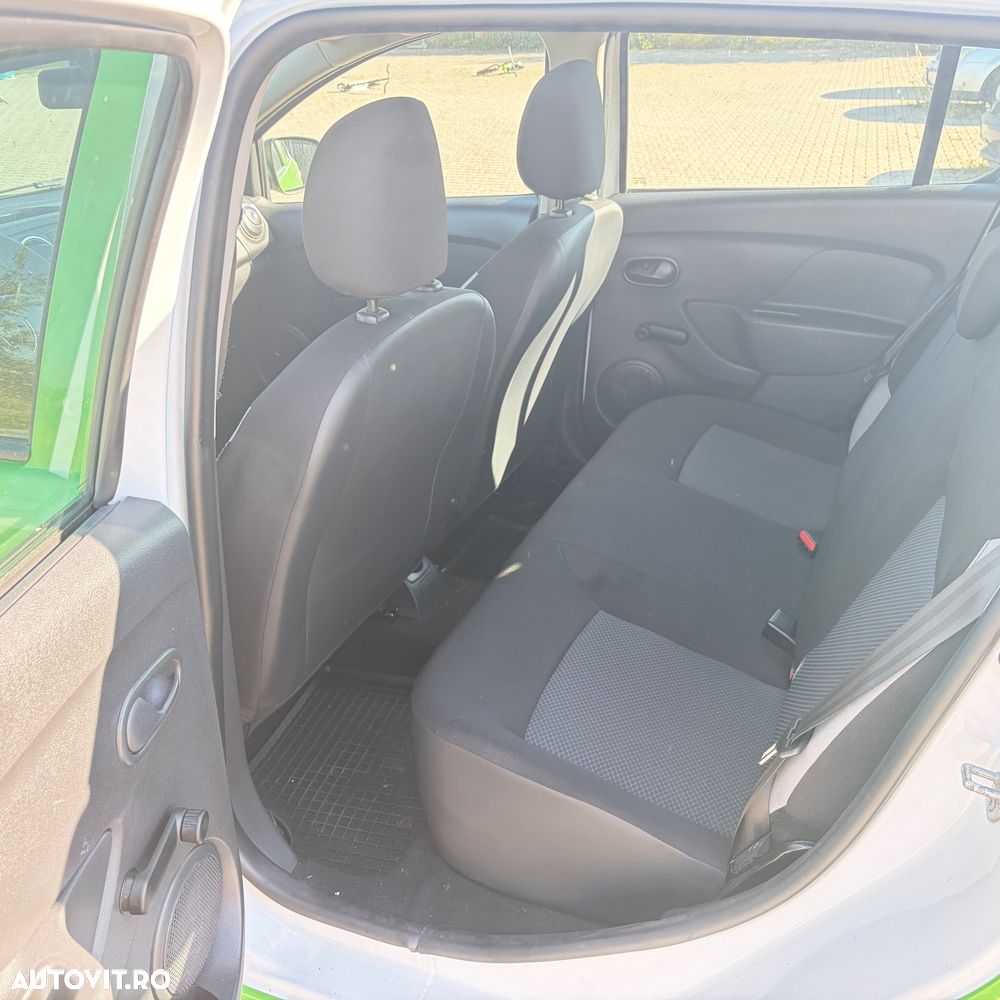 Dacia Sandero 0.9 TCe Ambiance - 9