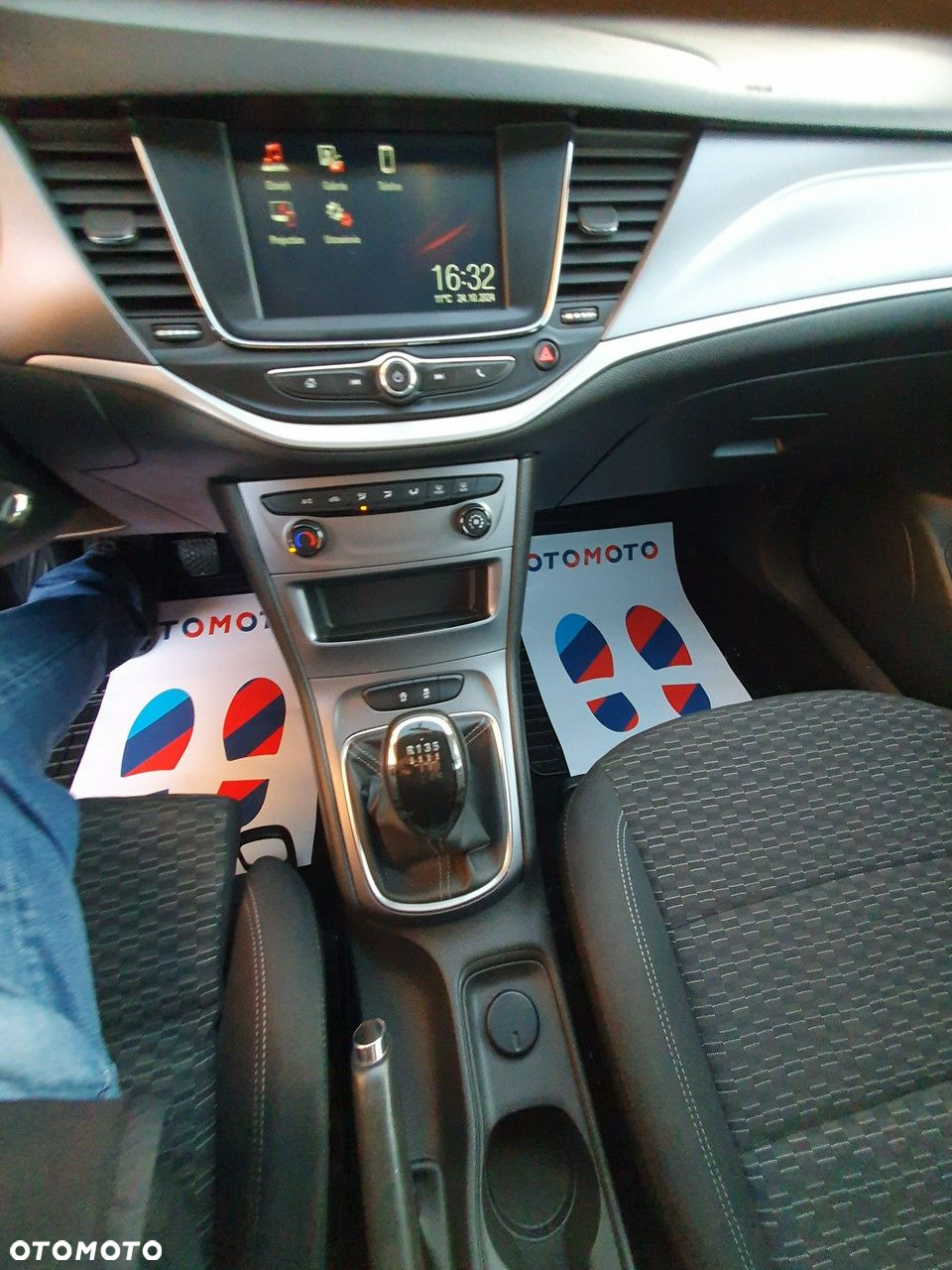 Opel Astra - 4