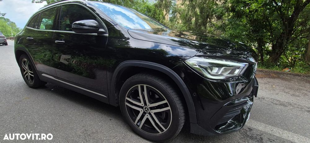 Mercedes-Benz GLA 250 e - 20