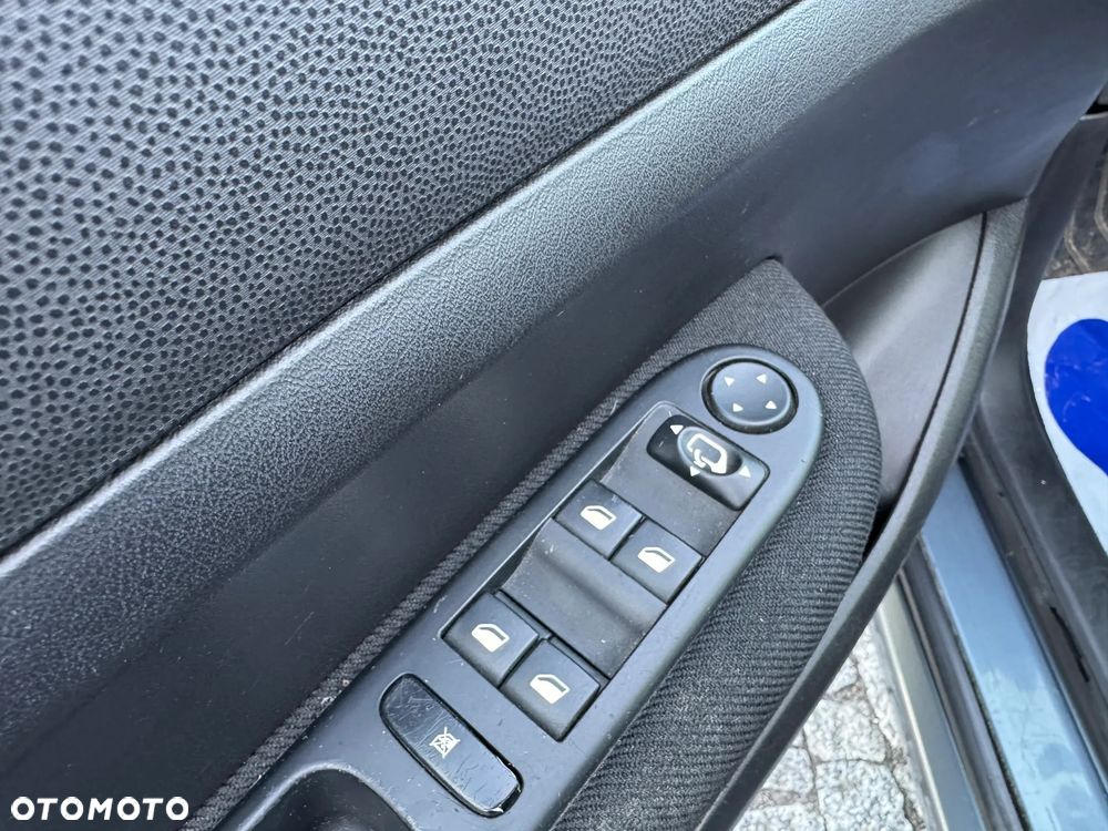 Peugeot 307 SW 140 Automatik Sport - 27