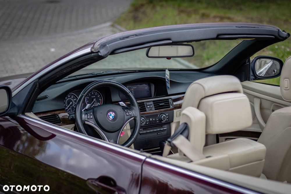 BMW Seria 3 335i xDrive Edition Exclusive - 33