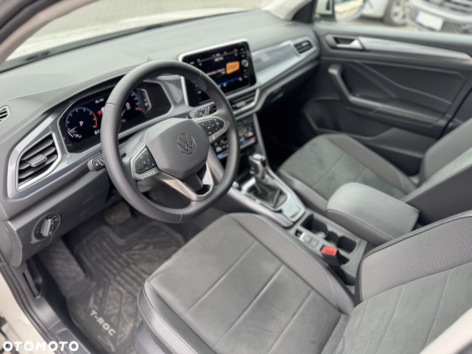 Volkswagen T-Roc 1.5 TSI Style DSG - 7