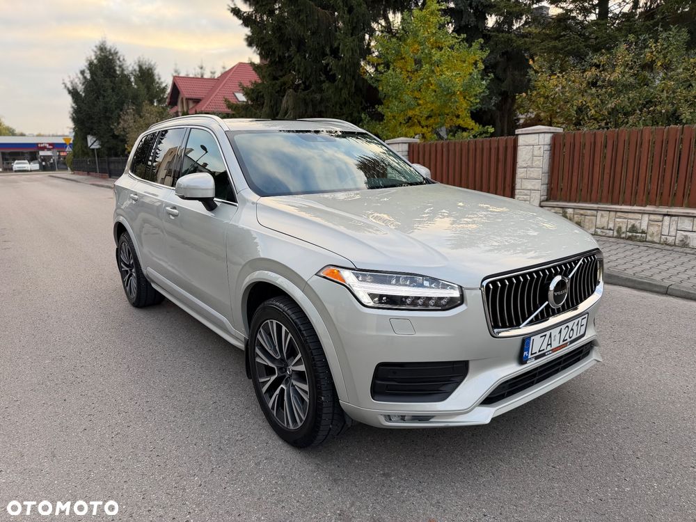 Volvo XC 90 - 1
