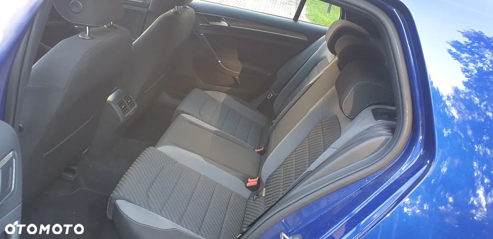 Volkswagen Golf 1.5 TSI OPF R-Line - 29