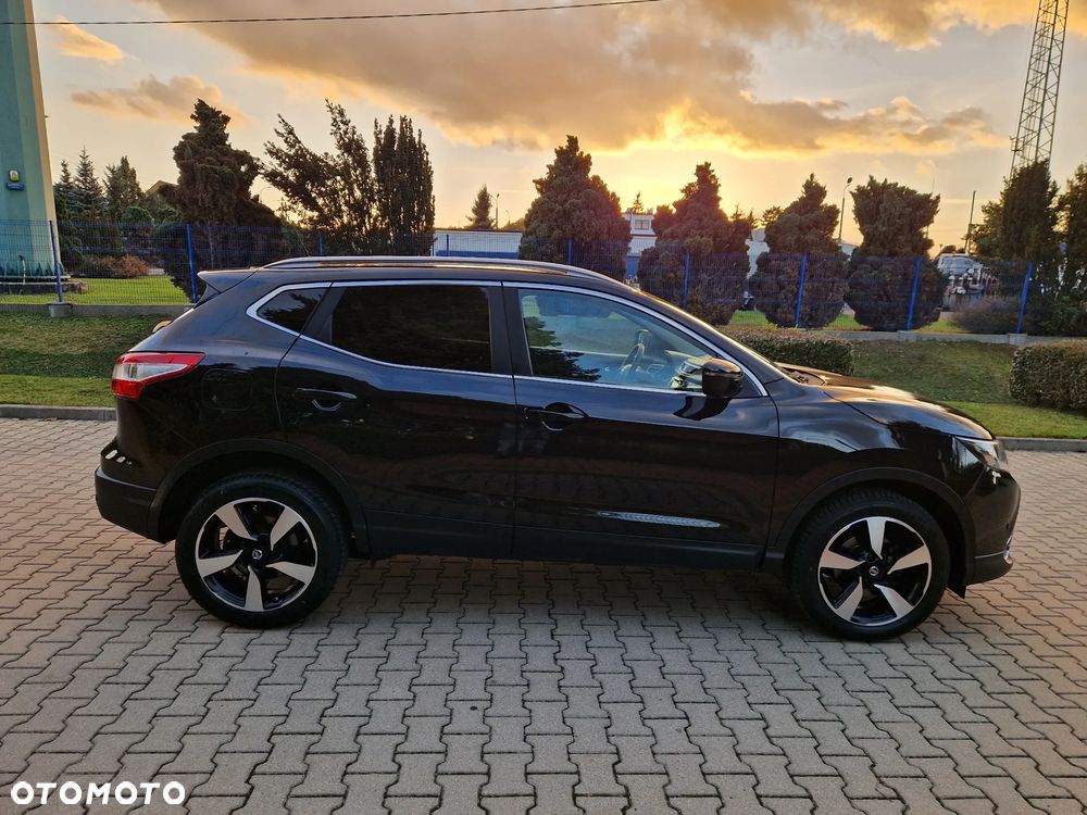 Nissan Qashqai - 4