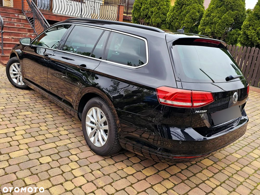 Volkswagen Passat Variant 2.0 TDI DSG (BlueMotion Technology) Comfortline - 13