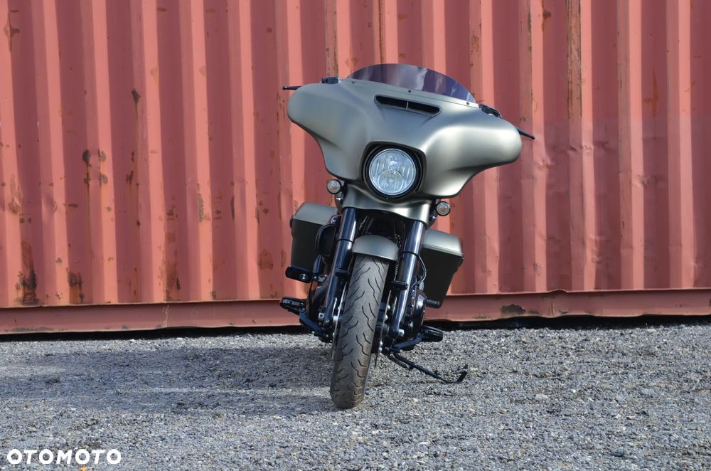 Harley-Davidson FLHXS Special - 26