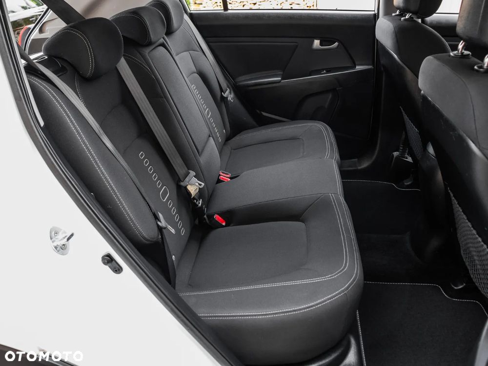 Kia Sportage 1.6 GDI Business Line 2WD - 33