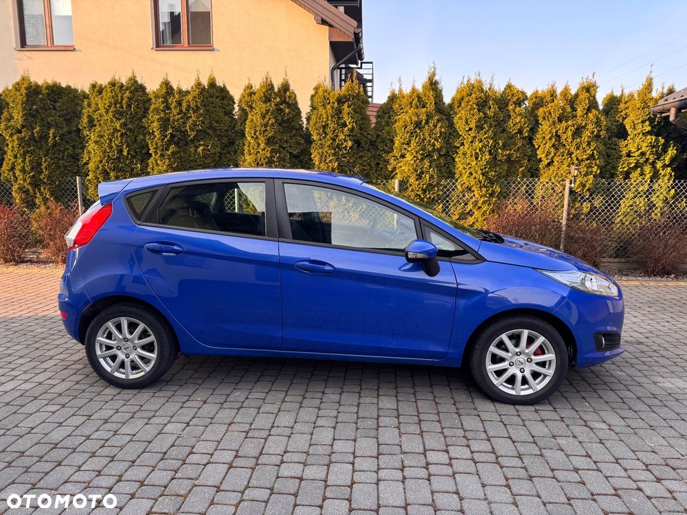 Ford Fiesta 2013 photo 2