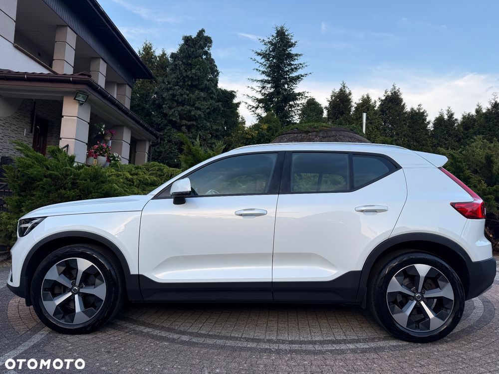 Volvo XC 40 B3 B DKG Plus Dark - 16