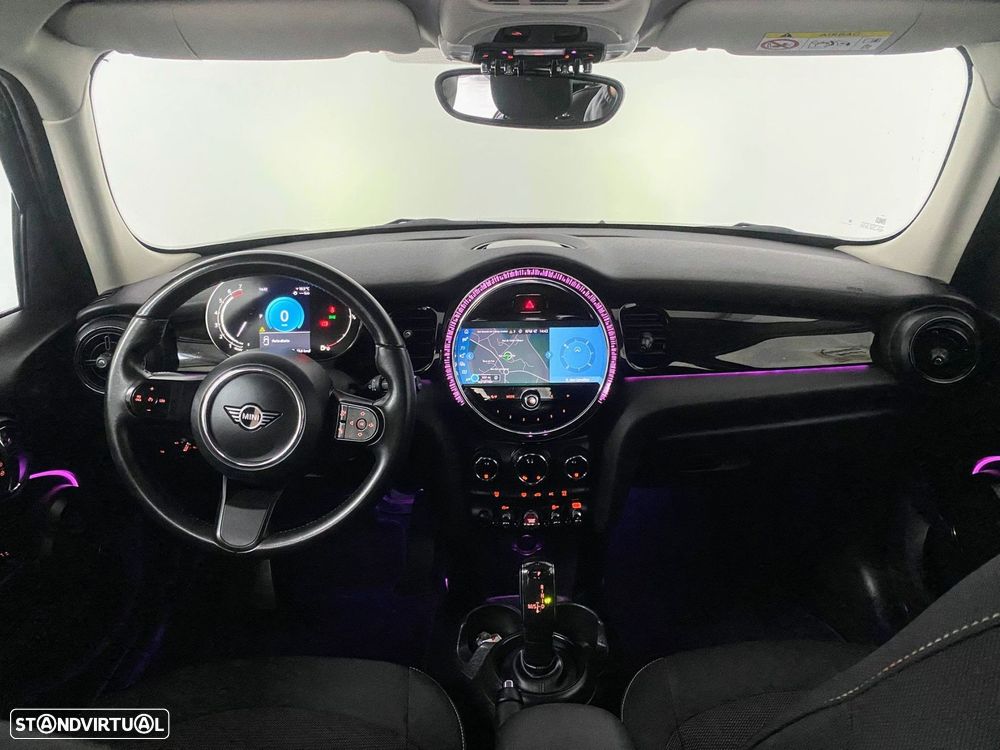 MINI 5 Portas Cooper Auto - 11