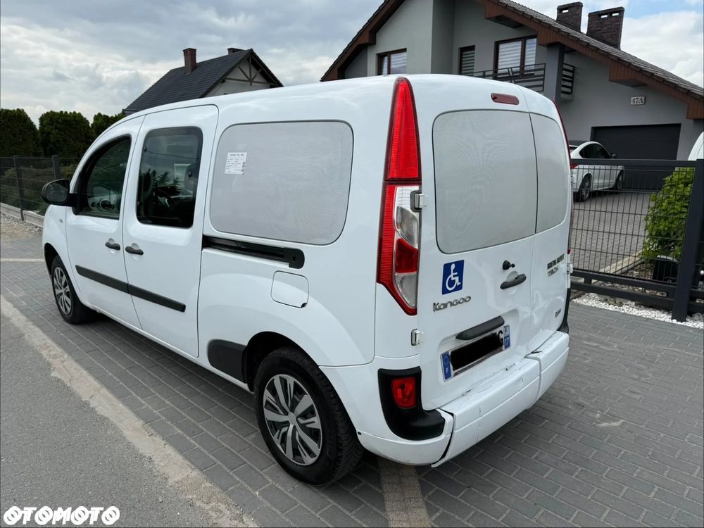 Renault Kangoo ENERGY dCi 110 FAP Start & Stop Luxe - 24