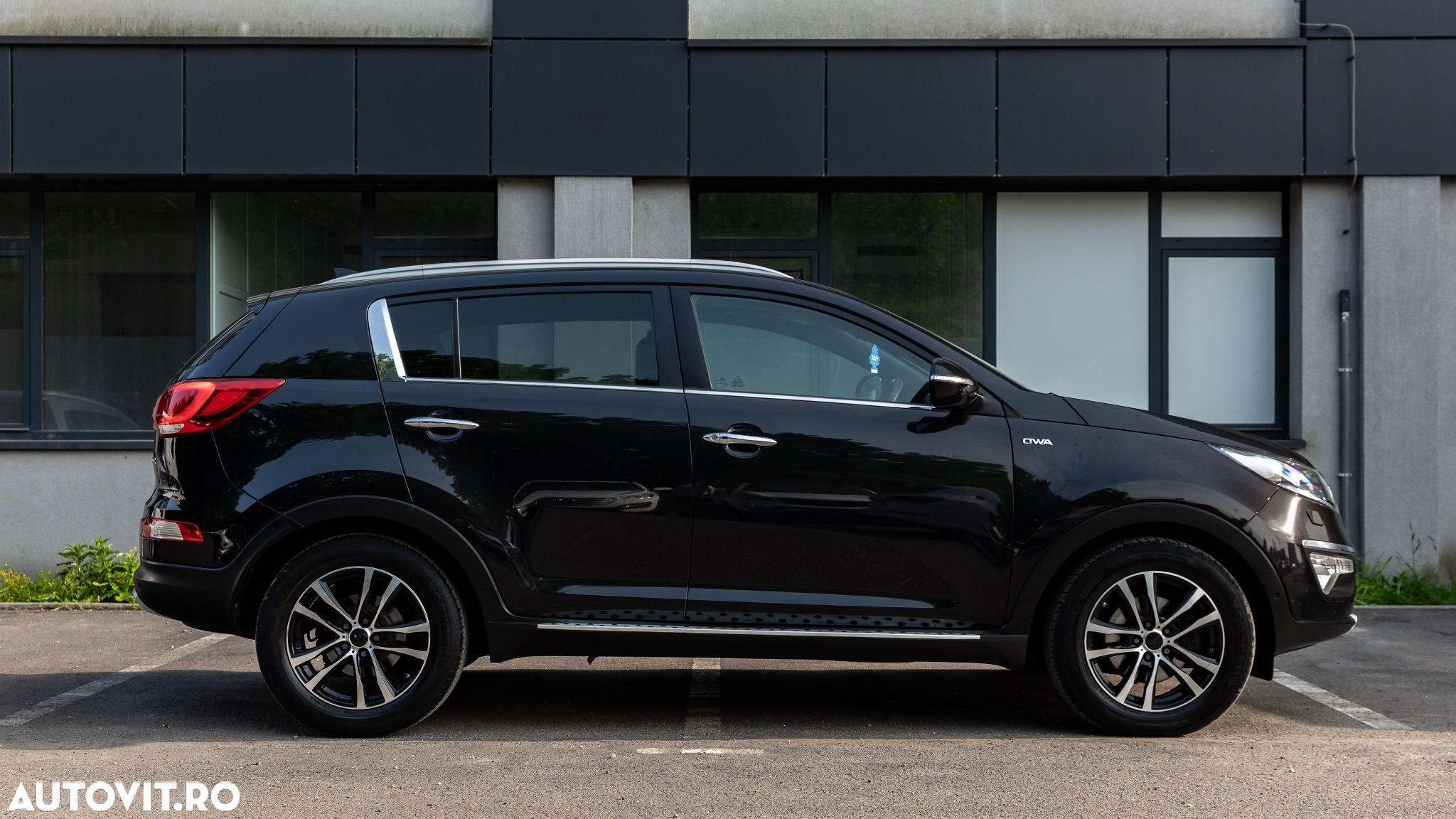 Kia Sportage 2,0 CRDI AWD Aut. Platinum - 10