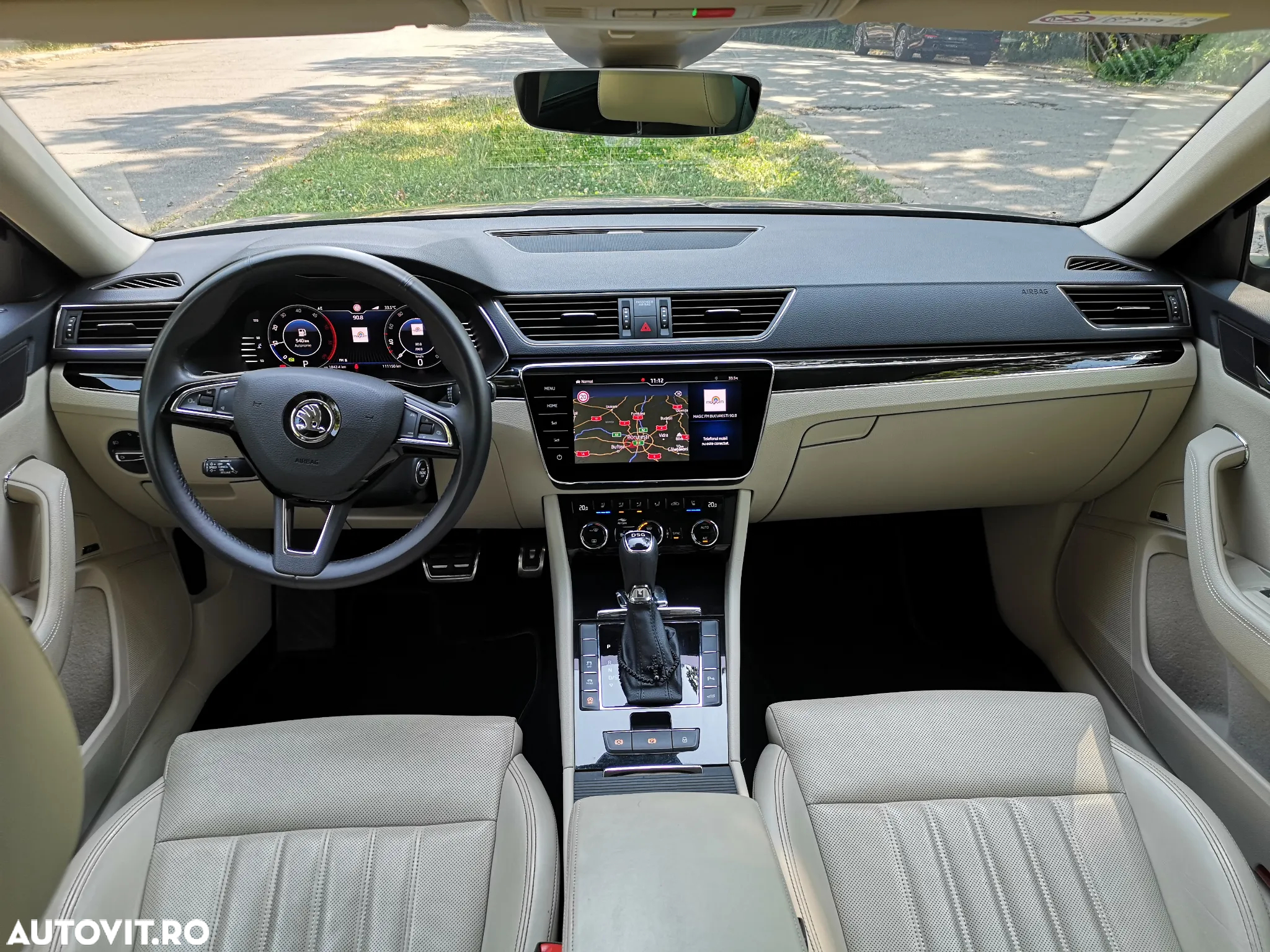 Skoda Superb 2.0 TDI DSG Laurin & Klement - 17