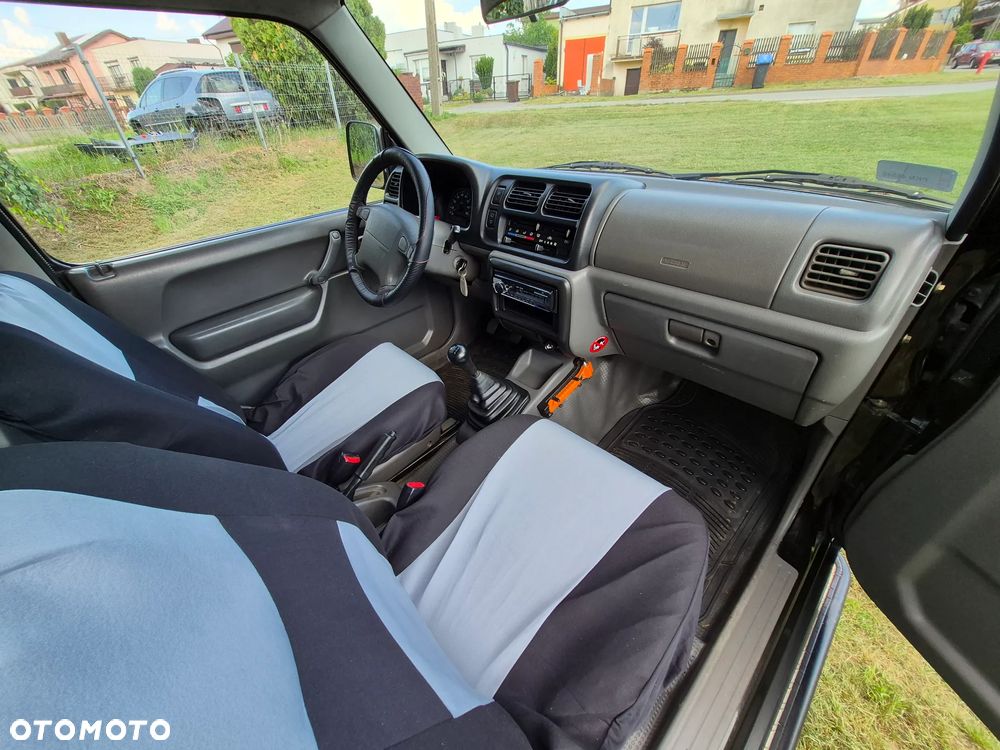 Suzuki Jimny - 11