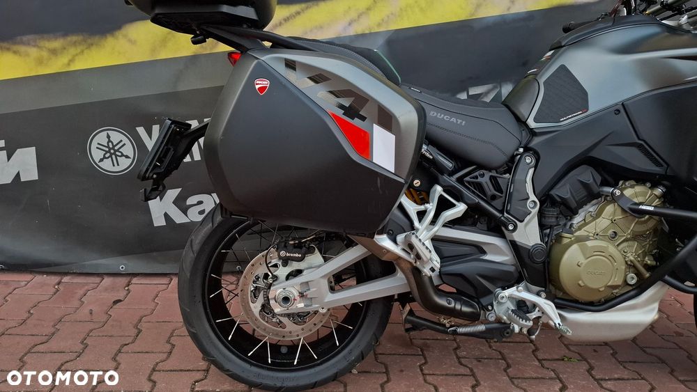 Ducati Multistrada - 10