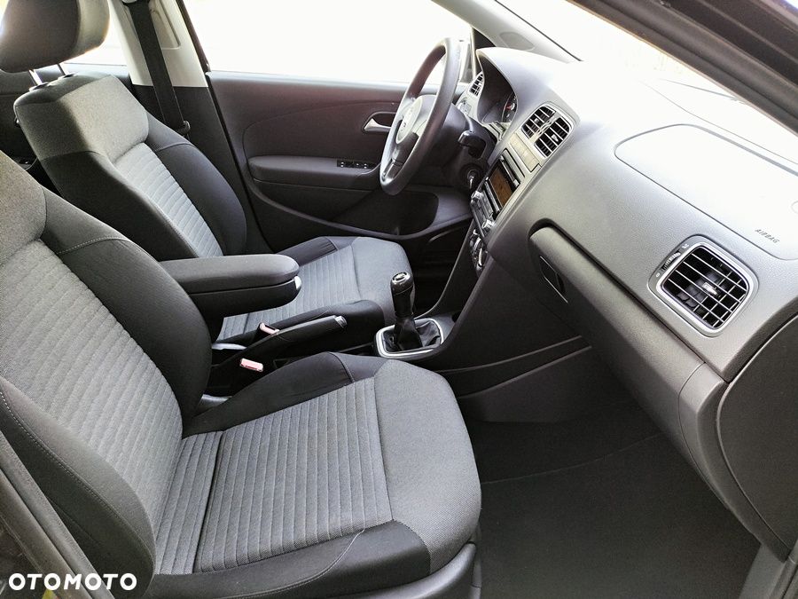 Volkswagen Polo - 16