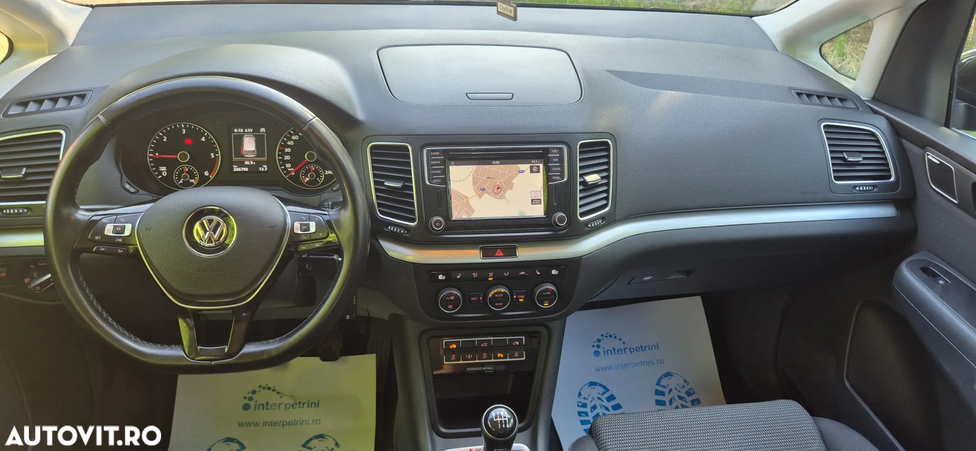 Volkswagen Sharan - 26
