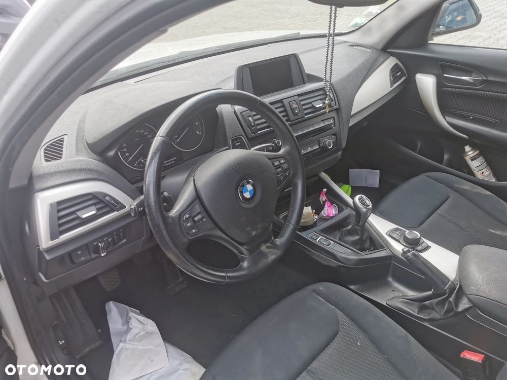 BMW Seria 1 114d M Sport - 13
