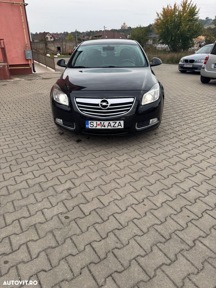 Opel Insignia 2.0 CDTI - 1