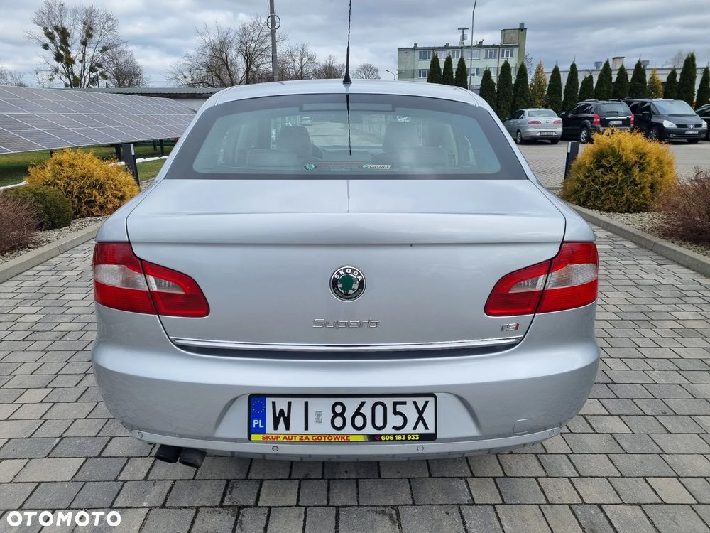 Skoda Superb 1.8 TSI Comfort - 13