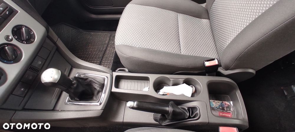 Ford Focus - 15
