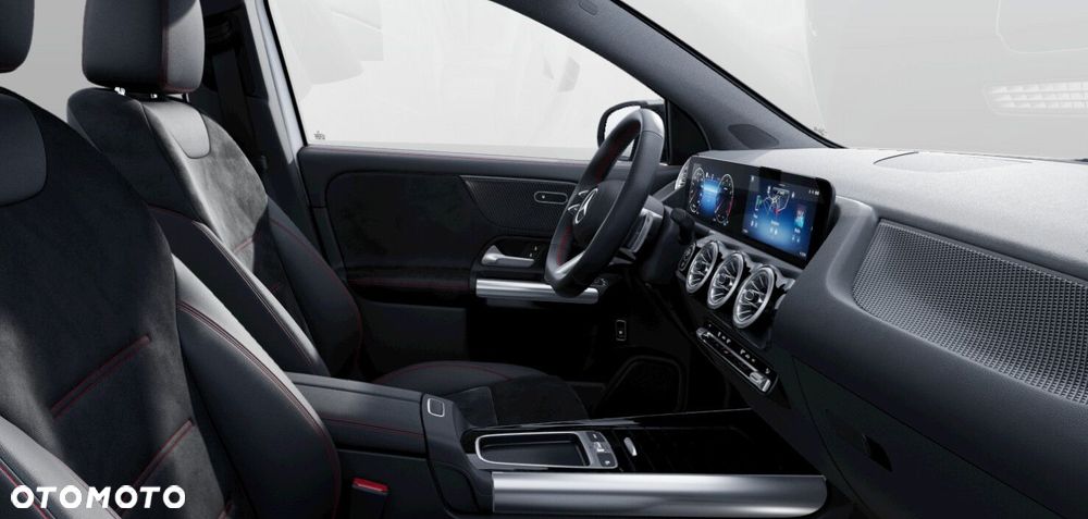 Mercedes-Benz GLA - 7