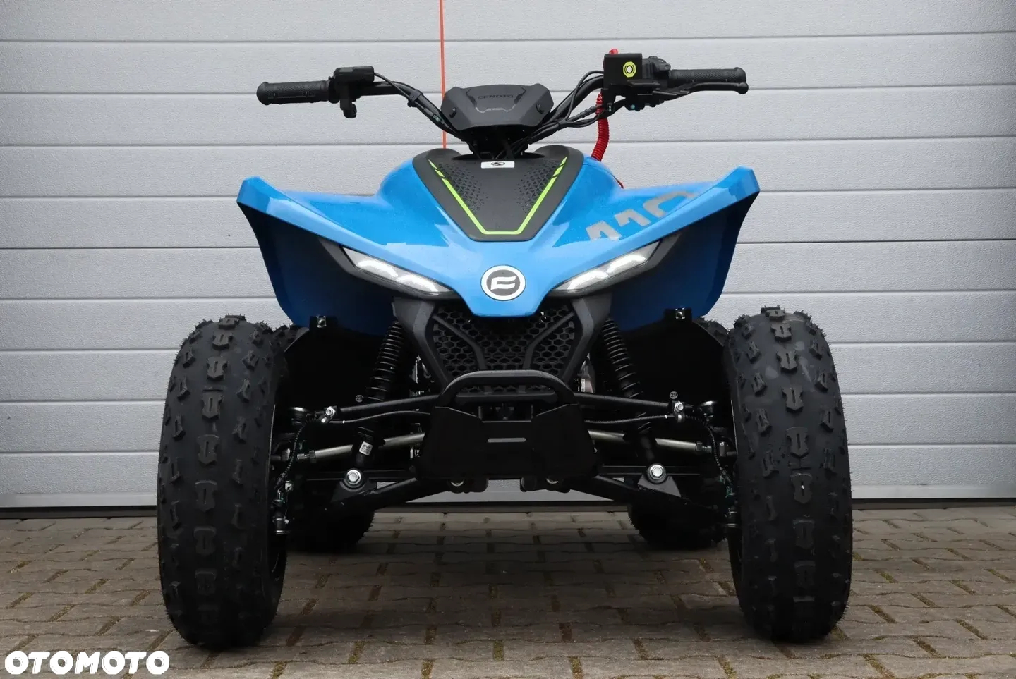 CFMoto CForce - 10