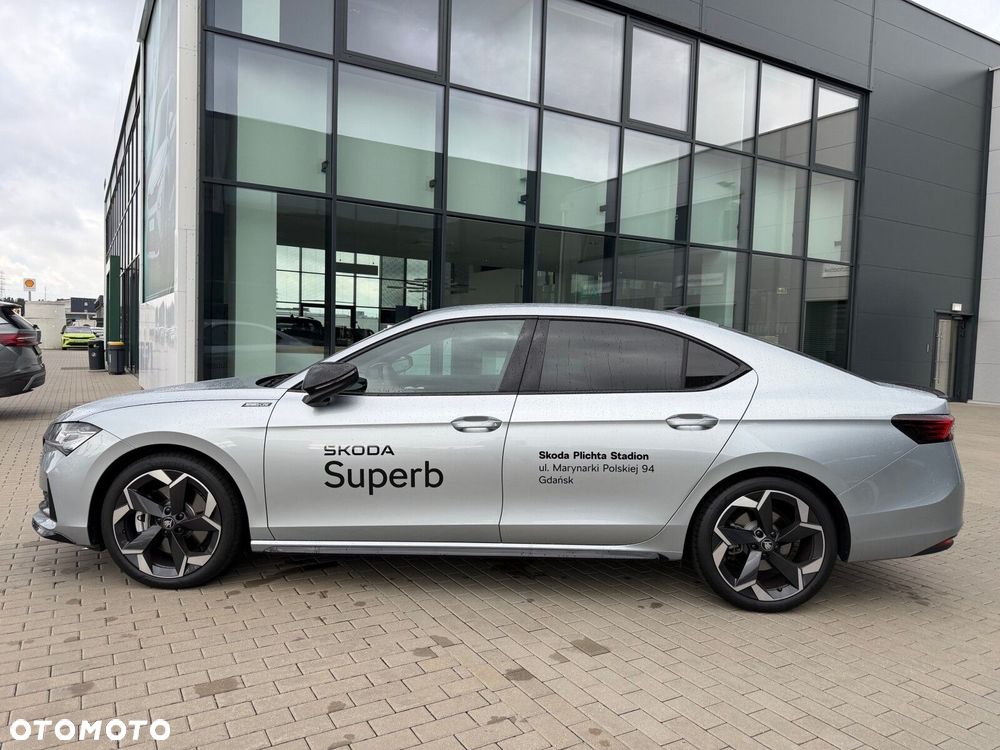 Skoda Superb 2.0 TSI Sportline DSG - 10