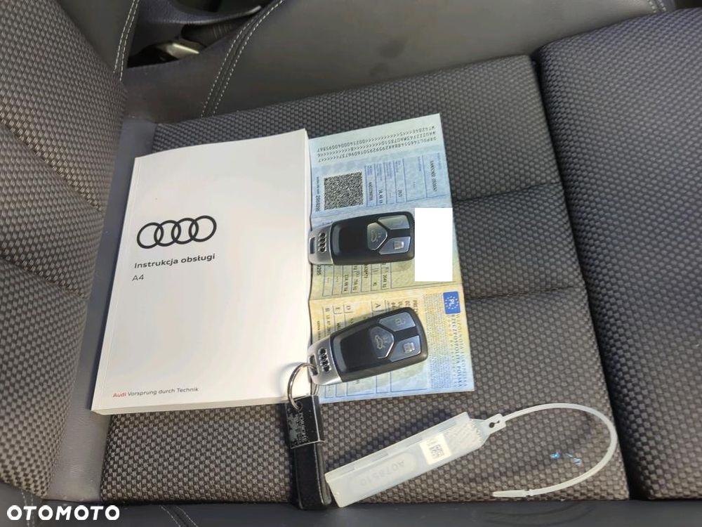 Audi A4 Limousine 35 TFSI mHEV S Line S tronic - 17