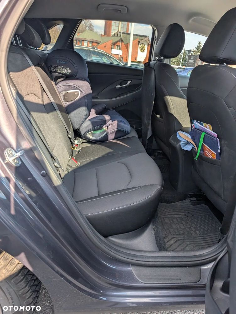 Hyundai i30 1.4 Comfort - 8
