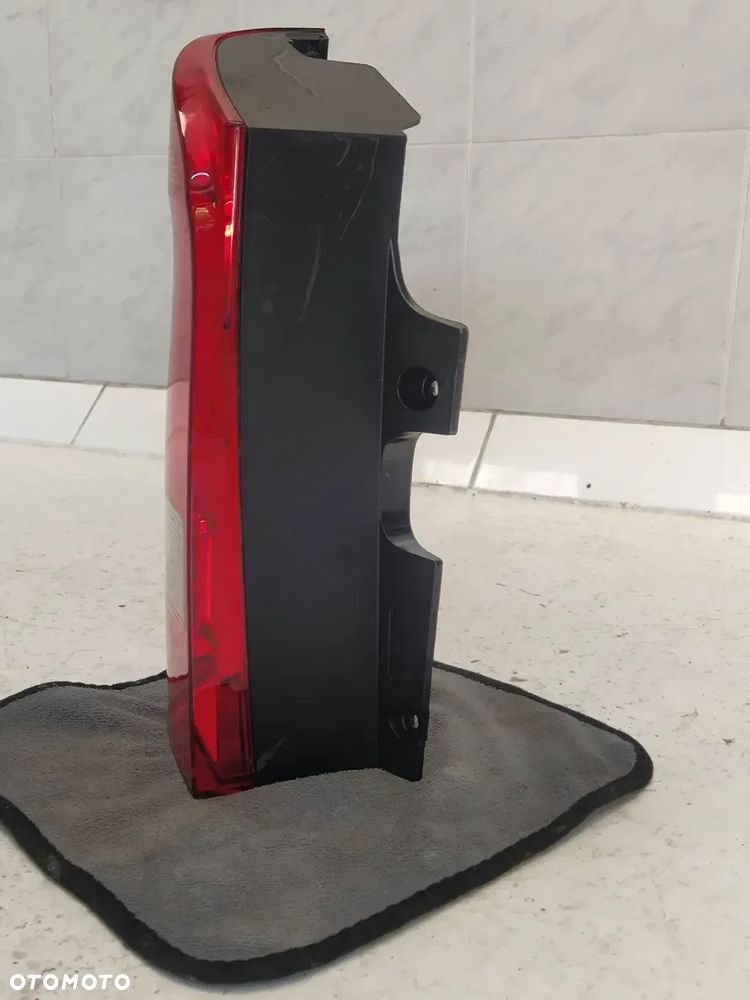 MERCEDES VITO 447 W447 LAMPA TYŁ TYLNA LEWA PRAWA ORYGINAŁ - 28