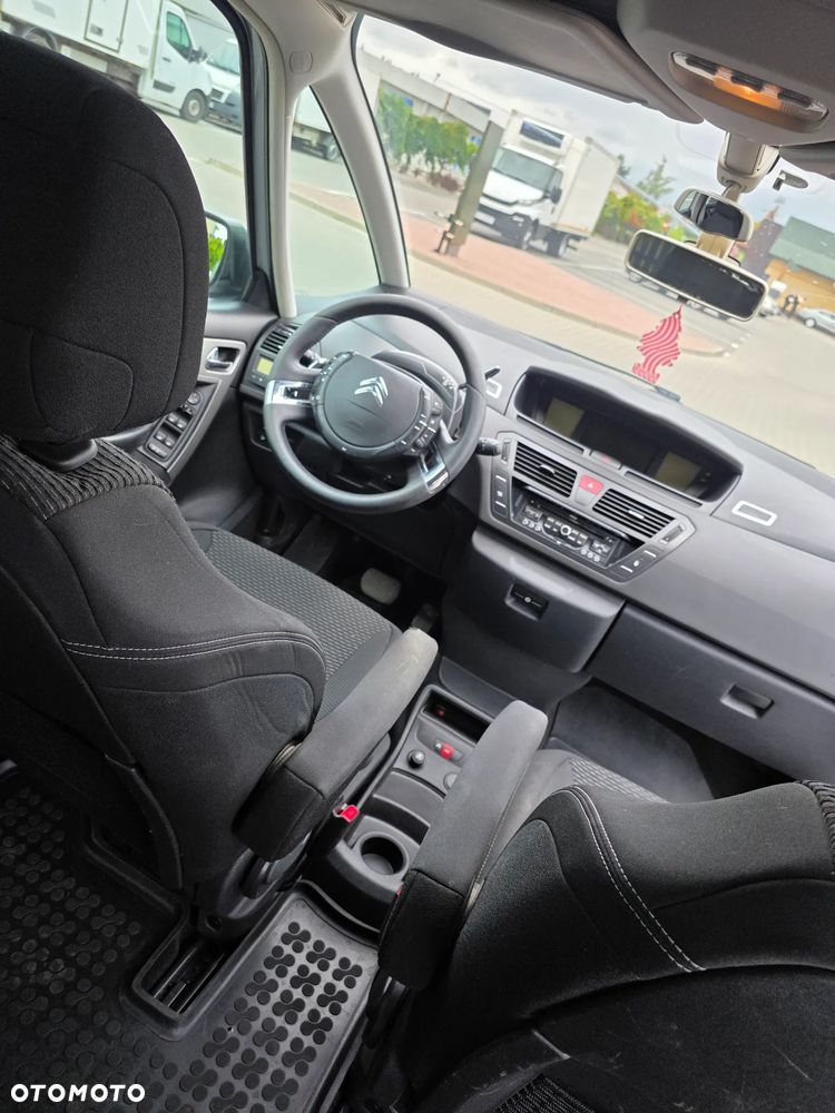 Citroën C4 Picasso - 12