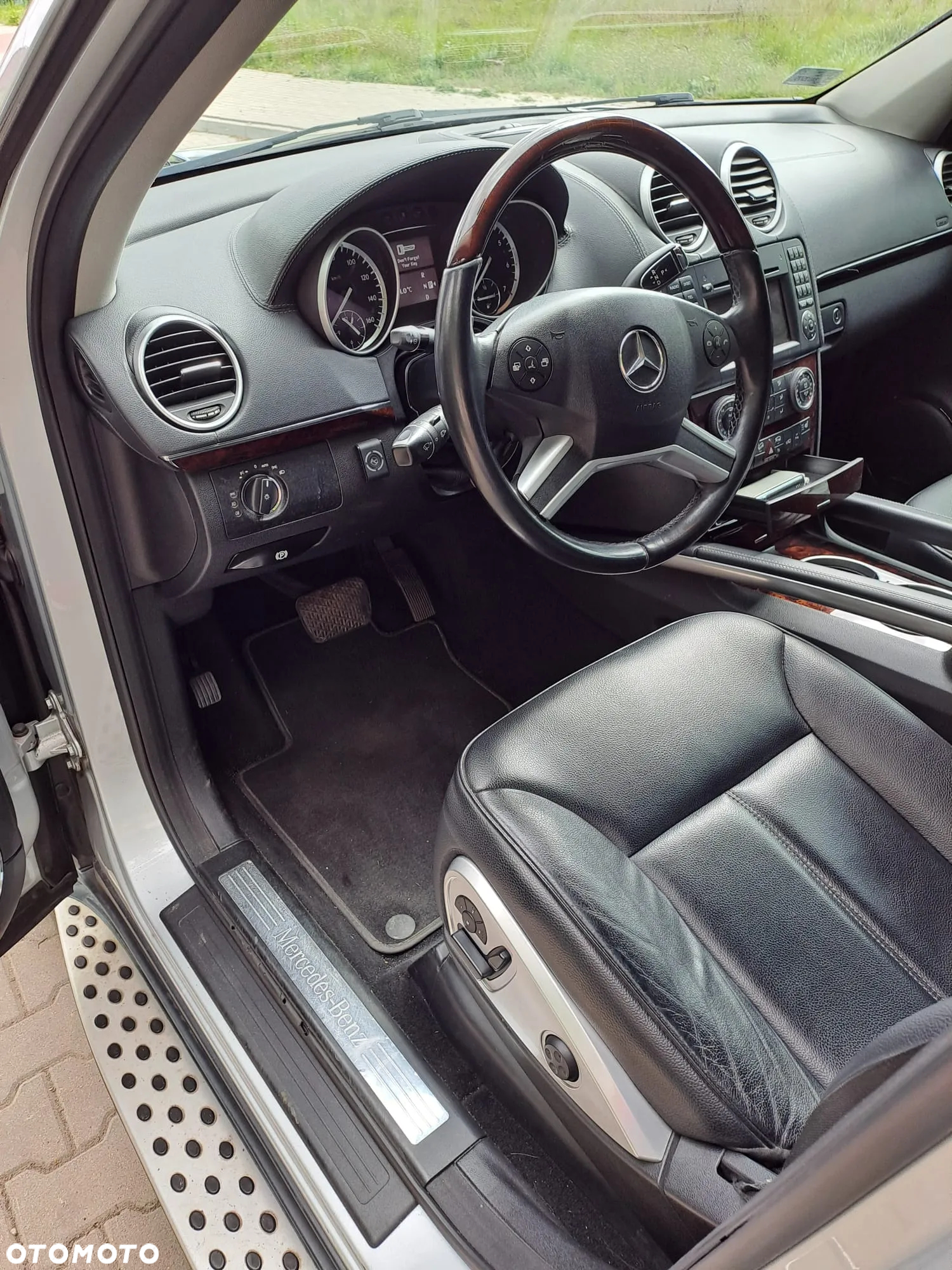 Mercedes-Benz GL 450 4Matic 7G-TRONIC - 16