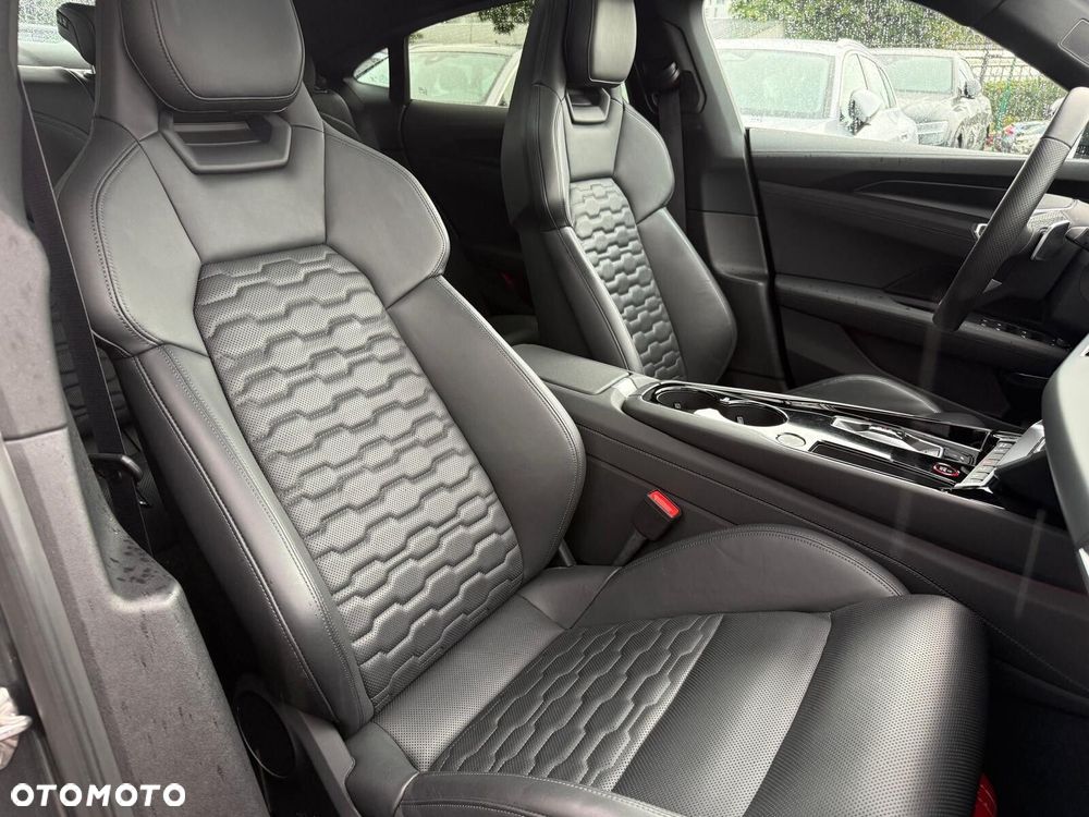 Audi e-tron GT - 23